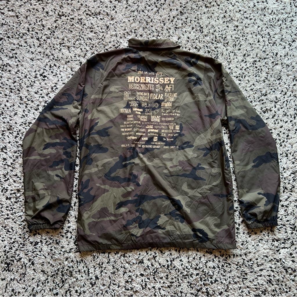 When We Were Young Festival 2017 Camo Snap Button Lightweight Tour Jacket Xl